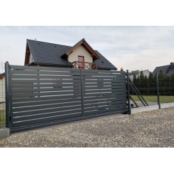 Bramy przesuwne ozdobne